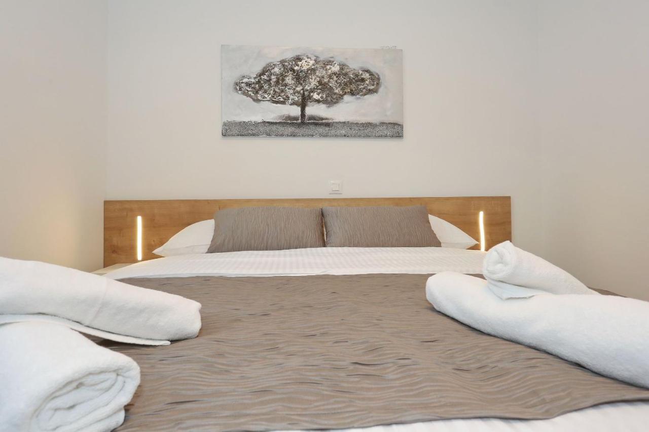 ביוגראד נה מורו Villa Ankora 2 With Heated Pool מראה חיצוני תמונה