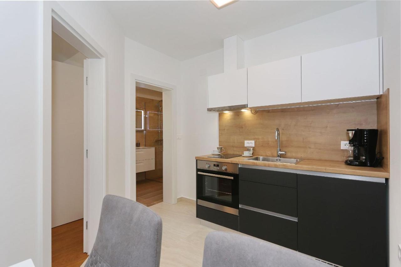 ביוגראד נה מורו Villa Ankora 2 With Heated Pool מראה חיצוני תמונה