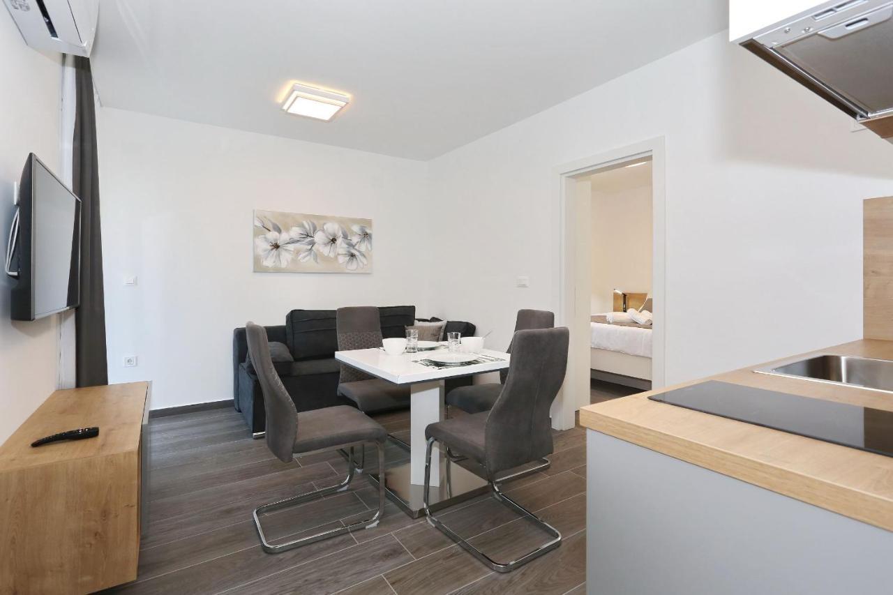 ביוגראד נה מורו Villa Ankora 2 With Heated Pool מראה חיצוני תמונה