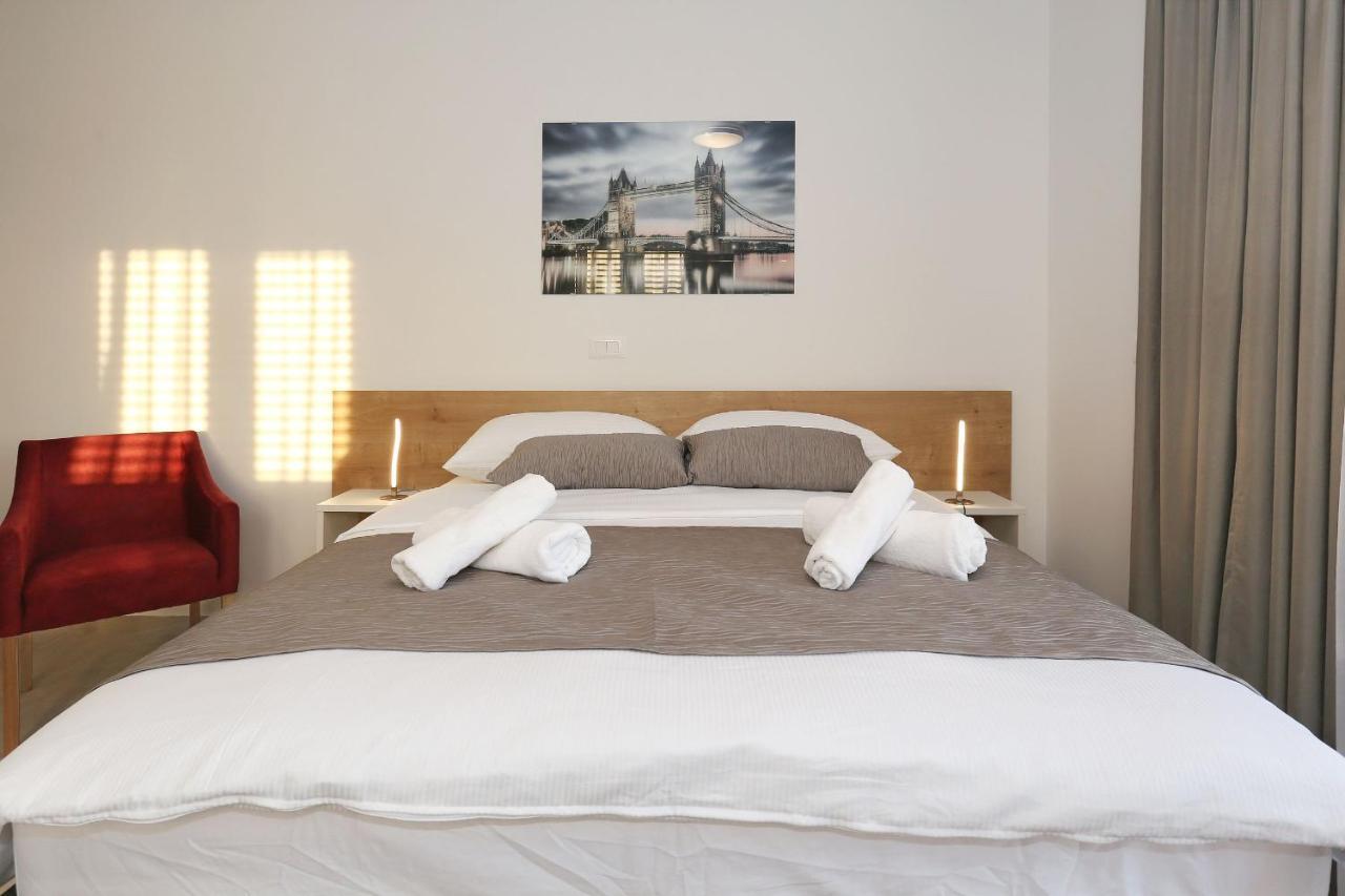 ביוגראד נה מורו Villa Ankora 2 With Heated Pool מראה חיצוני תמונה