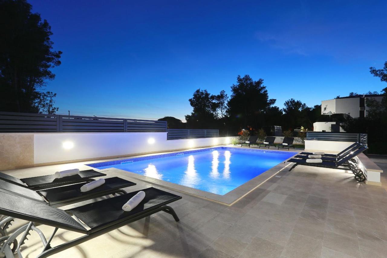 ביוגראד נה מורו Villa Ankora 2 With Heated Pool מראה חיצוני תמונה